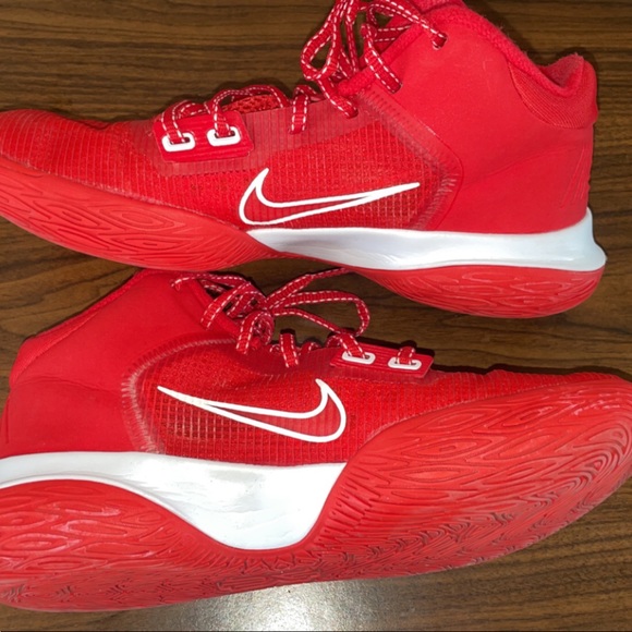 Red Nike Kyrie Flytrap size 7.5 - Picture 3 of 6